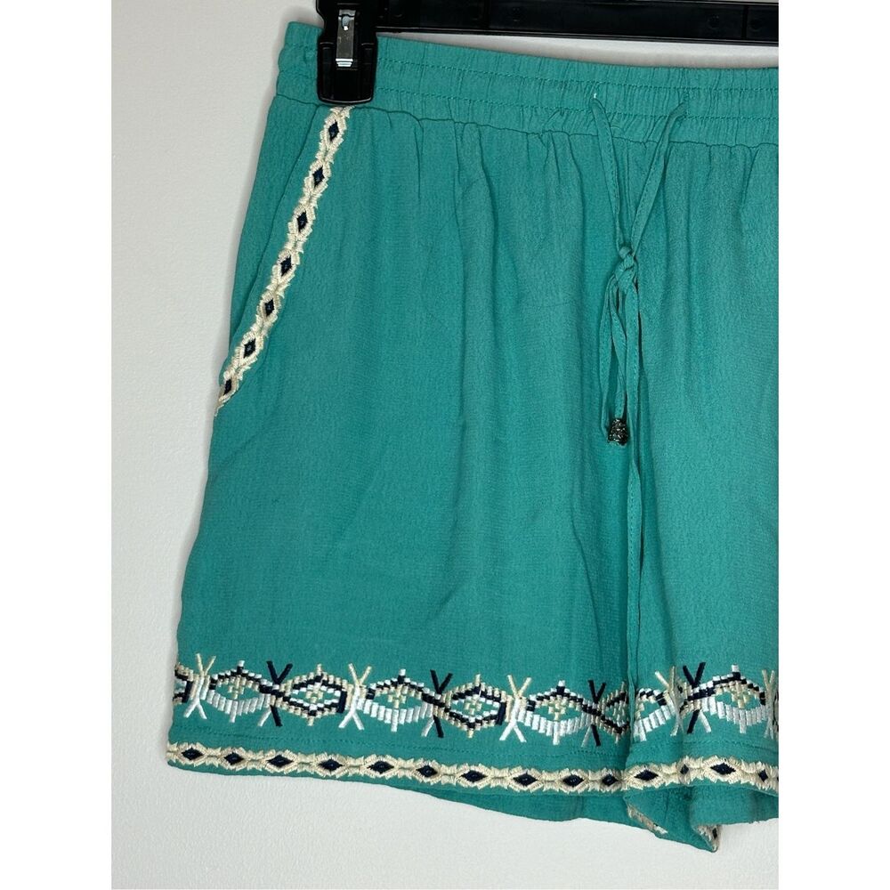 Hei Hei Anthropologie Isle Embroidered Green Shorts Size Small - Picture 3 of 7